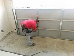 Metro Garage Doors Seattle, WA 206-347-8316 - rep-cont-gdr-19m