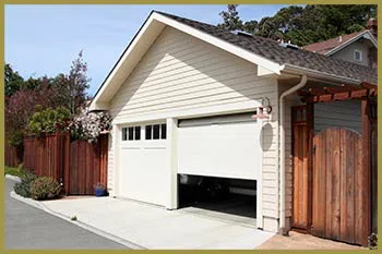 Metro Garage Doors Seattle, WA 206-347-8316 - serv-sid-res-gdr-19m
